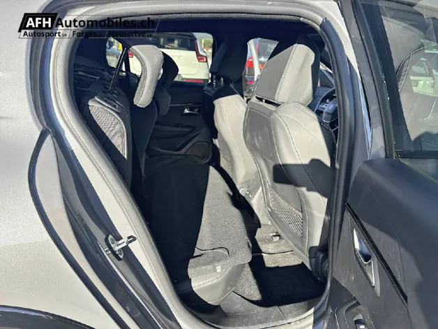 PEUGEOT 208 1.2 Hybrid 145 GT