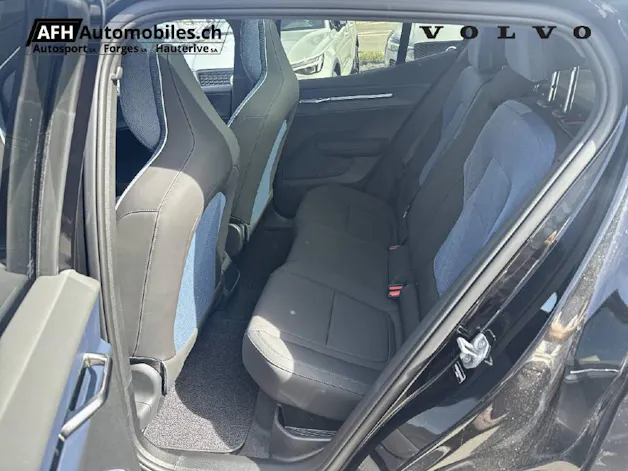 VOLVO EX30 CC E60 Twin Performance AWD