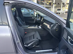 VOLVO XC60 2.0 T6 TE Plus Dark eAWD