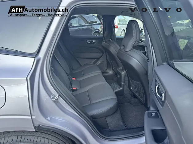 VOLVO XC60 2.0 T6 TE Plus Dark eAWD