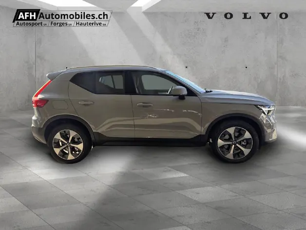 VOLVO XC40 1.5 T3 Momentum