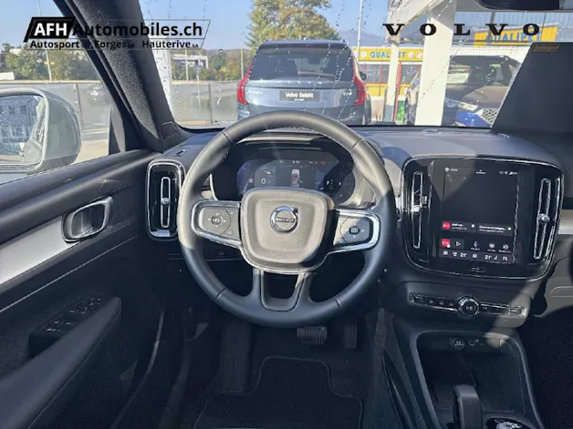 VOLVO XC40 1.5 T3 Momentum