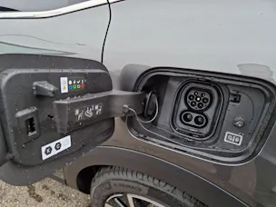 CITROEN Citroën e-C4 X Shine