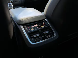 VOLVO XC60 2.0 B5 MH Inscription AWD