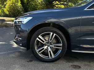 VOLVO XC60 2.0 B5 MH Inscription AWD