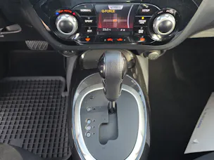 NISSAN Juke 1.6 DIG-T Tekna 4x4