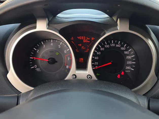 NISSAN Juke 1.6 DIG-T Tekna 4x4