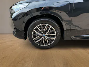 BMW X1 U11 30e xDrive paddles