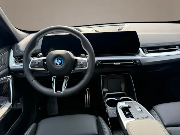 BMW X1 U11 30e xDrive paddles