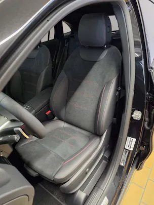 MERCEDES-BENZ GLA 220 4Matic AMG Line