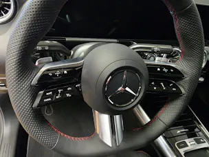 MERCEDES-BENZ GLA 220 4Matic AMG Line