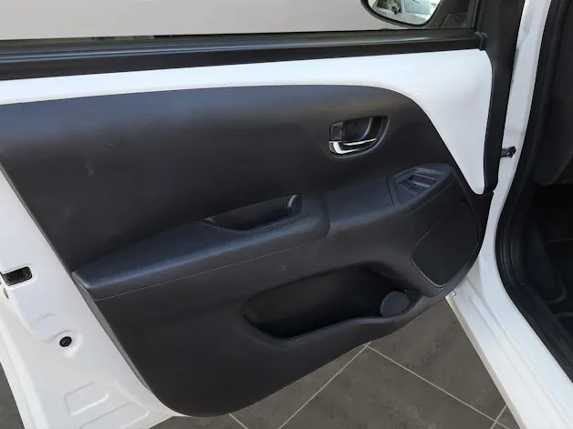 PEUGEOT 108 1.0 VTi Allure S/S