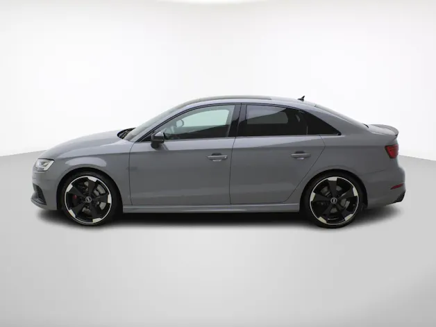 AUDI RS3 Limousine 2.5 T FSI quattro S-Tronic