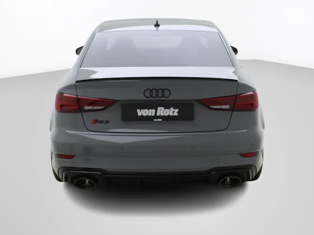 AUDI RS3 Limousine 2.5 T FSI quattro S-Tronic
