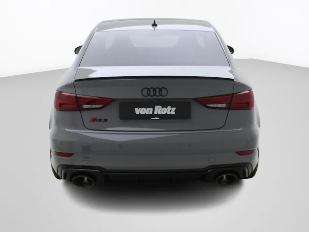 AUDI RS3 Limousine 2.5 T FSI quattro S-Tronic