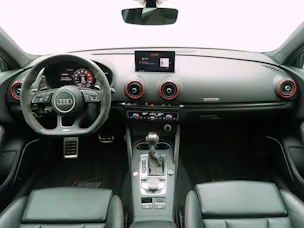 AUDI RS3 Limousine 2.5 T FSI quattro S-Tronic