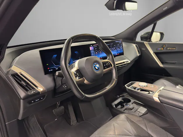 BMW iX xDrive50