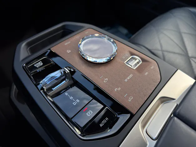 BMW iX xDrive50
