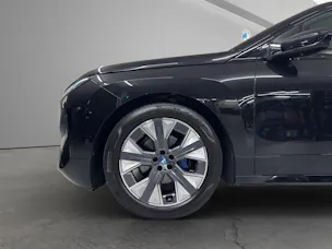 BMW iX xDrive50