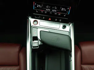 AUDI e-tron S quattro