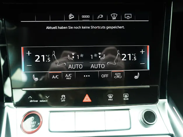 AUDI e-tron S quattro