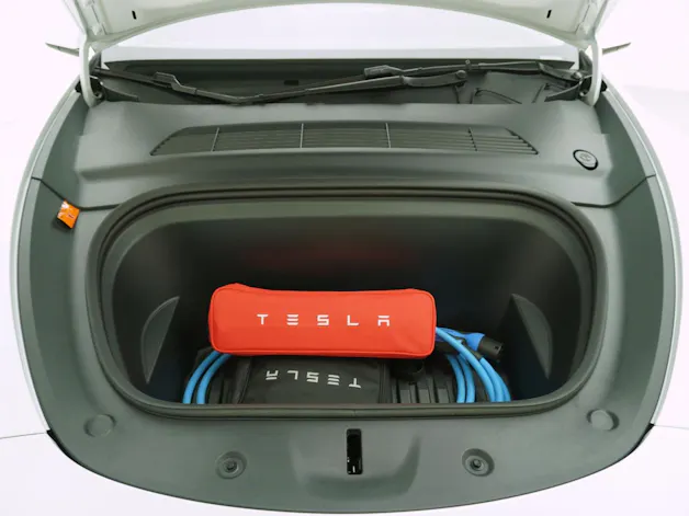 Tesla Model Y Long Range Dual AWD