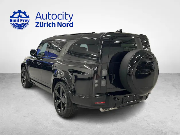 Land Rover Defender 130 3.0 D I6 350 X-Dynamic HSE