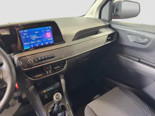 FORD Transit Courier Van 1.0 EcoBoost 100 PS Trend