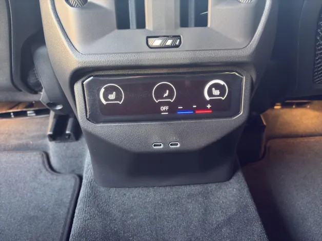 BMW X3 M50