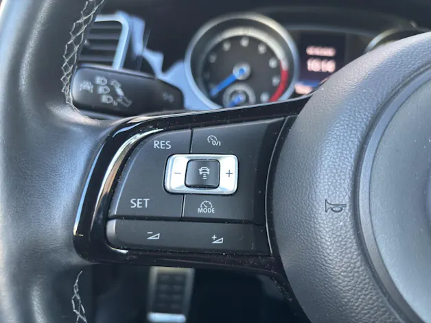 VW Golf VII 2.0 TSI R DSG 4motion