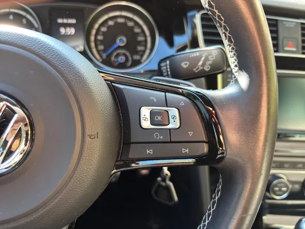 VW Golf VII 2.0 TSI R DSG 4motion