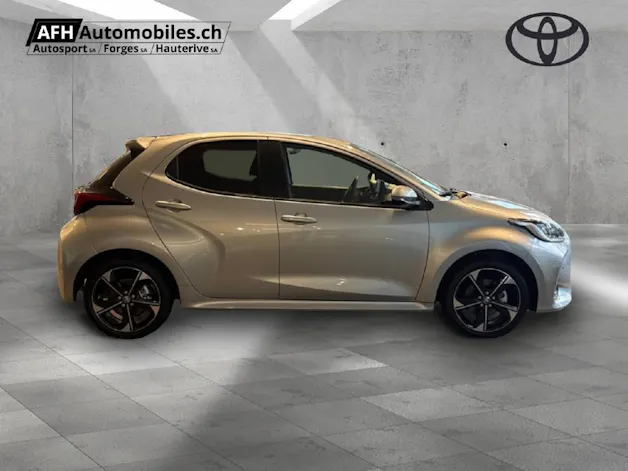 Toyota Yaris 1.5 VVT-i HSD Premium