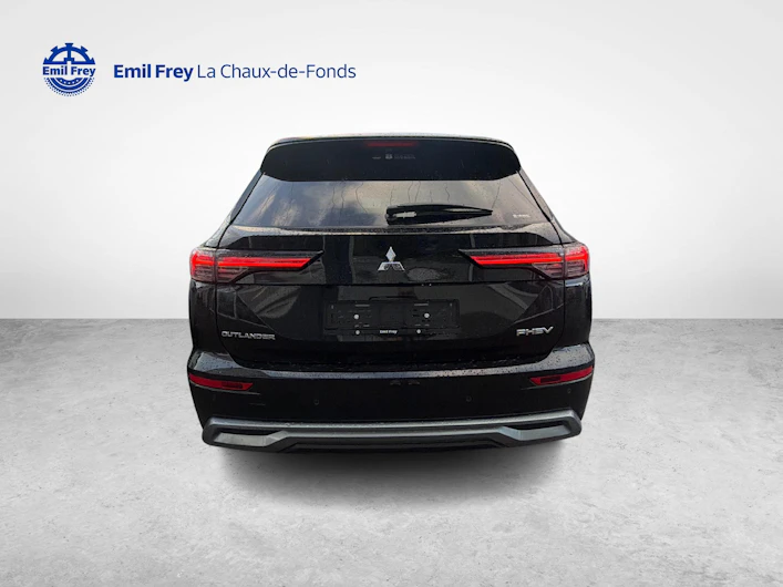 Fahrzeugbild MITSUBISHI OUTLANDER
