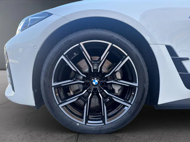 BMW i4 xDrive40