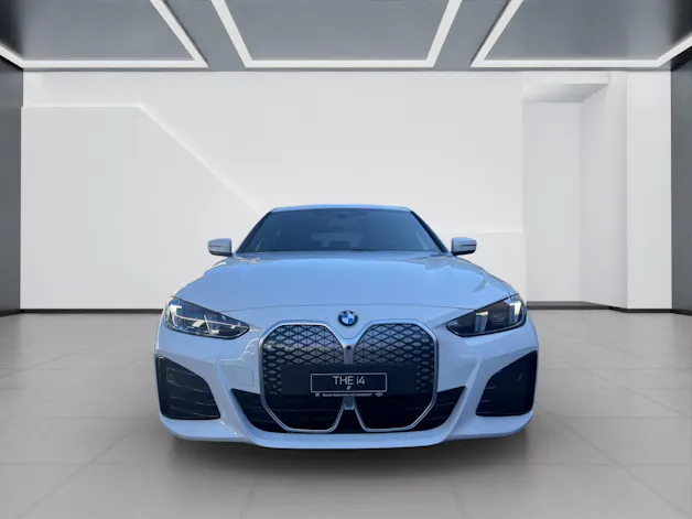 BMW i4 xDrive40