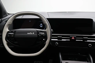 https://vehicle.imgix.net/4507894/523fcb4f-dc6c-406e-8317-2ef7fe3ca25d.JPG
