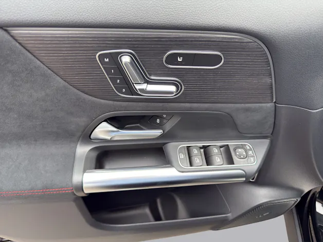 MERCEDES-BENZ GLA-Klasse H247 GLA 35 AMG 4matic