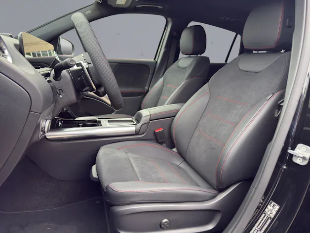 MERCEDES-BENZ GLA-Klasse H247 GLA 35 AMG 4matic