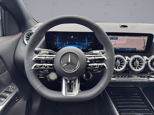 MERCEDES-BENZ GLA-Klasse H247 GLA 35 AMG 4matic