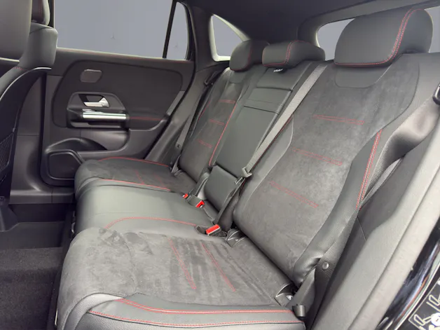 MERCEDES-BENZ GLA-Klasse H247 GLA 35 AMG 4matic