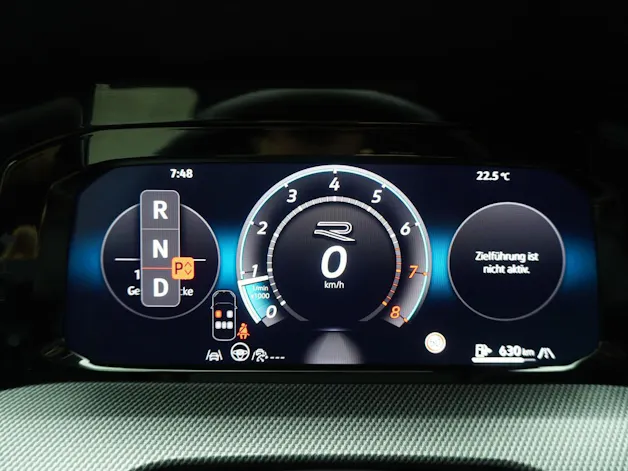 VW Golf 8.5 2.0 TSI DSG R-Line Black Style 4Motion