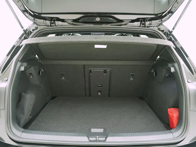VW Golf 8.5 2.0 TSI DSG R-Line Black Style 4Motion