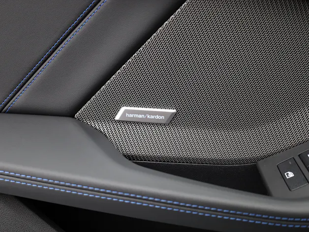 BMW X1 U11 23i xDrive paddles