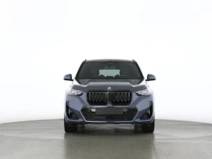 BMW X1 U11 23i xDrive paddles