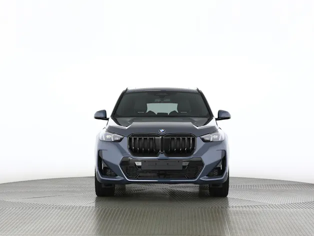 BMW X1 U11 23i xDrive paddles