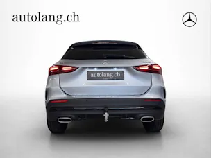 MERCEDES-BENZ GLA 250 AMG Line 4Matic Swiss Star