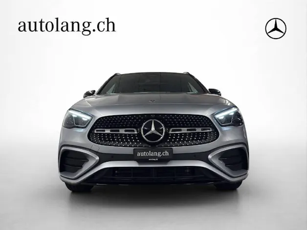MERCEDES-BENZ GLA 250 AMG Line 4Matic Swiss Star