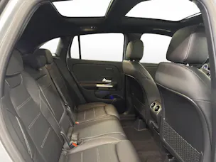 MERCEDES-BENZ GLA 250 AMG Line 4Matic Swiss Star