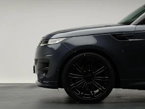 Fahrzeugbild LAND ROVER Range Rover Sport 3.0 I6 P550e Autobiography