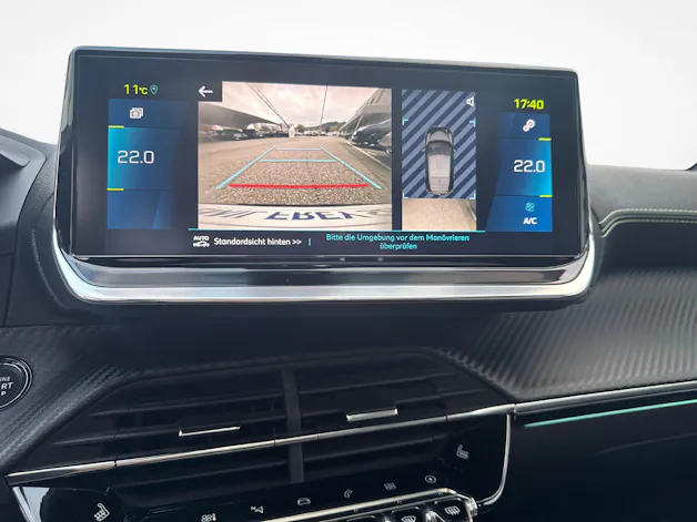 PEUGEOT 208 e-GT
